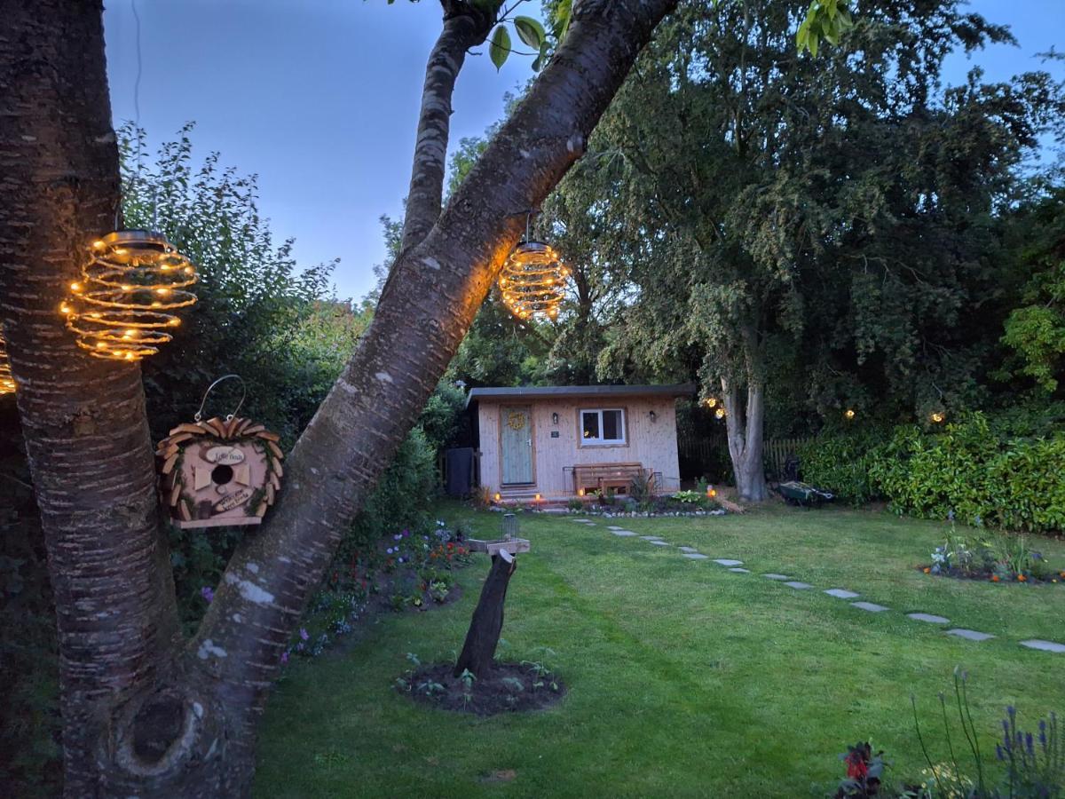 Lilac Cottage Cabin Swafield ภายนอก รูปภาพ
