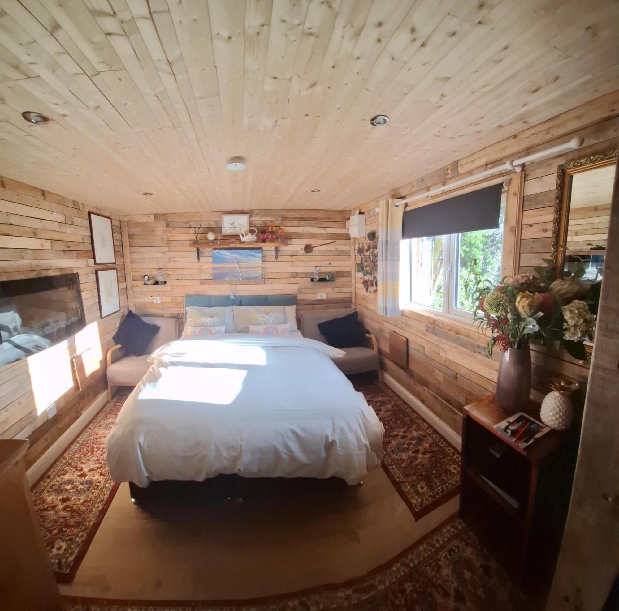 Lilac Cottage Cabin Swafield ภายนอก รูปภาพ