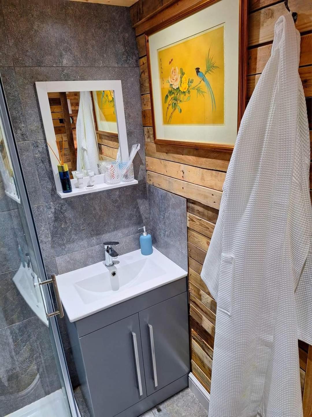 Lilac Cottage Cabin Swafield ภายนอก รูปภาพ
